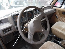 1988 MITSUBISHI MONTERO TAN 2.6L MT 4WD 193888